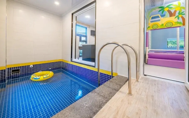 Gapyeong Youkids Poolvilla
