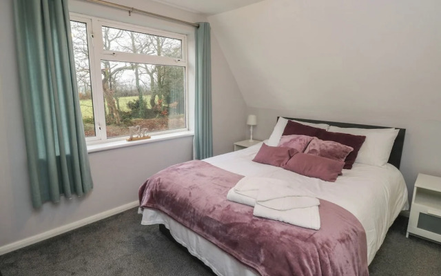 Lewis Lodge