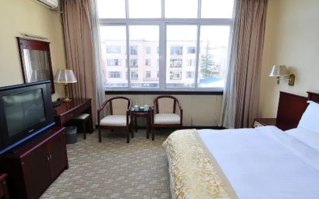 Luo Ping'an Xinju Express Hotel