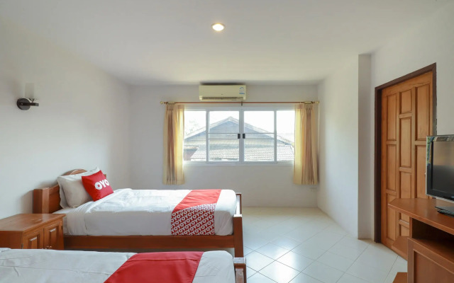 OYO 794 Nice Mum Lodge