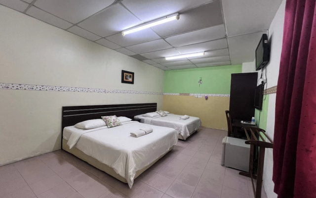 Seri Kemaman Inn, Chukai Terengganu – Guest Rooms – Kijal