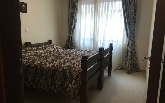 Kandahar Nadezhda Apartments