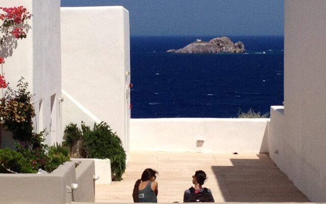 Archipelagos Resort & Villas