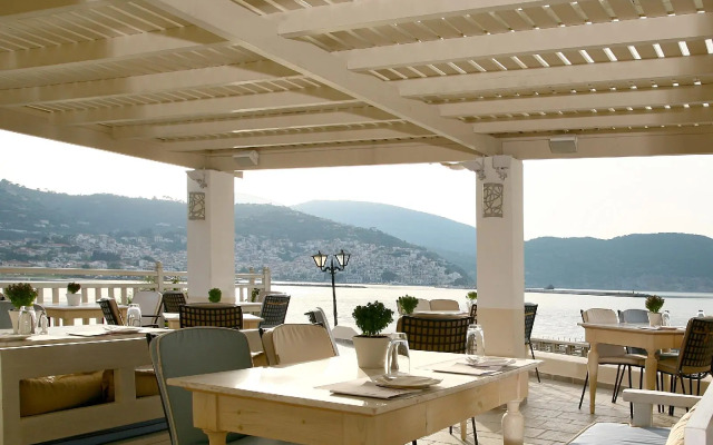 Skopelos Village Hotel