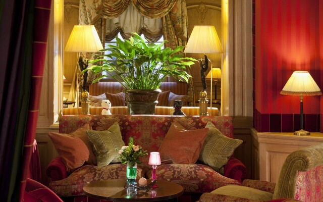 Hotel Chambiges Elysées