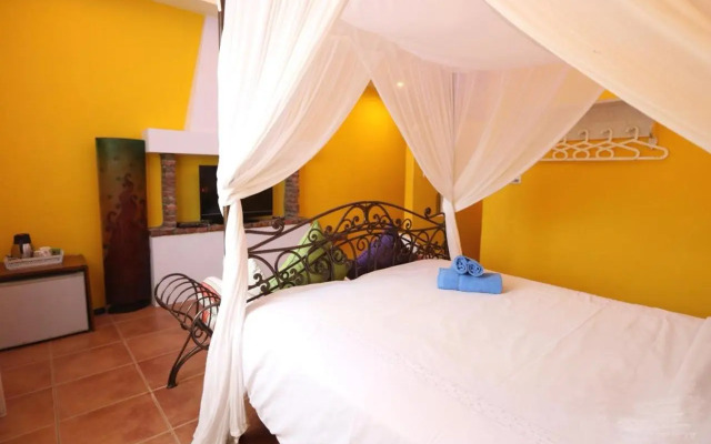 Ocean Love Hostel-B&B
