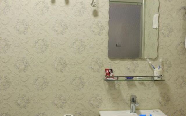 Shenyang Jiayi Theme Hotel