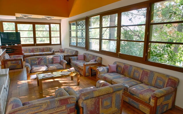 Pasiphae Hotel
