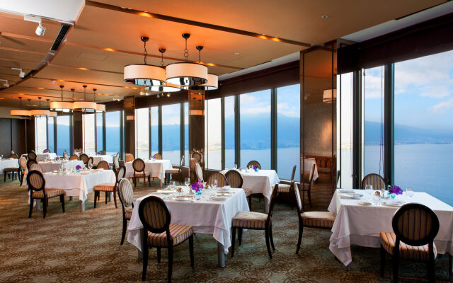 Lake Biwa Otsu Prince Hotel