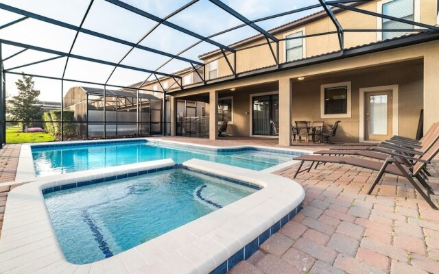 1506 Moon Valley Drive