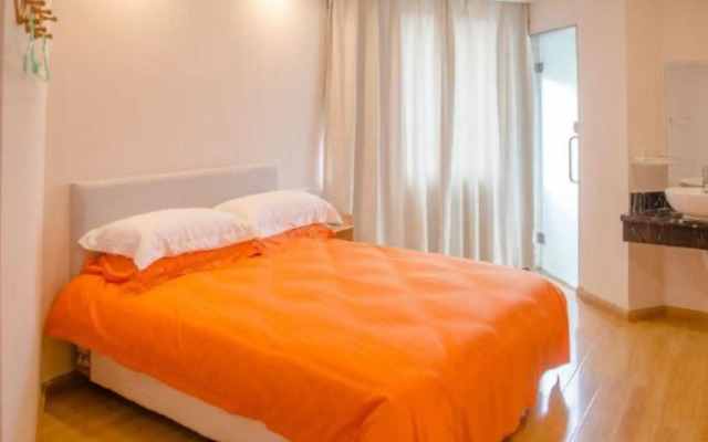 Pebble Motel(Shaoxing Lu Xun's Hometown Store)