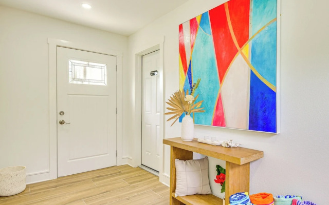 Heated Pool, Mini Golf & Cabana: Bradenton Retreat