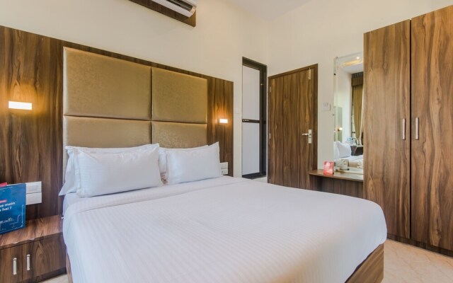 OYO 9395 Hotel Sea Grand