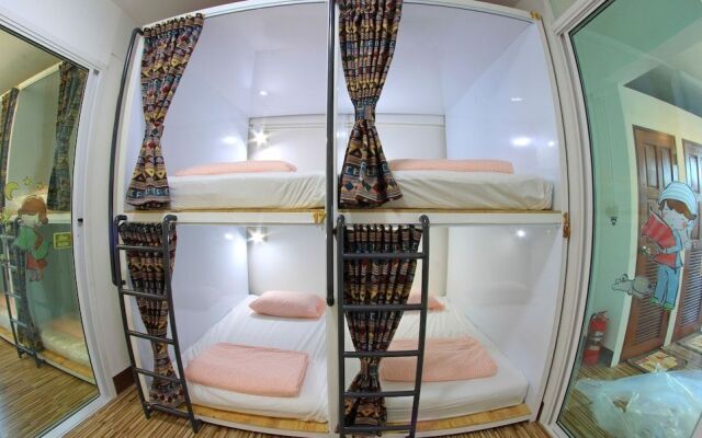 Smile Lanna Ladies Hostel - Caters to Women