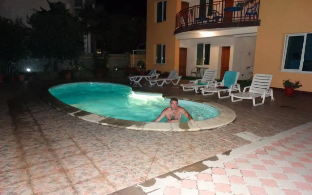 KraMan Guest House