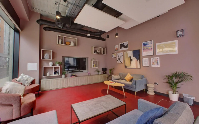 Destiny Student - Ardee Point