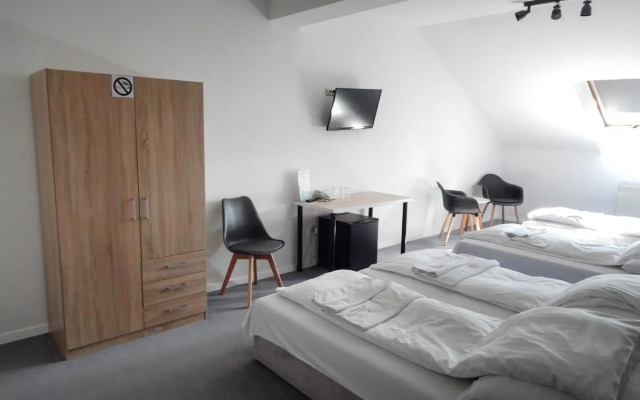 Chesscom Hotel