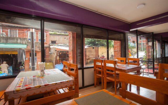 Shiva Shankar Hotel