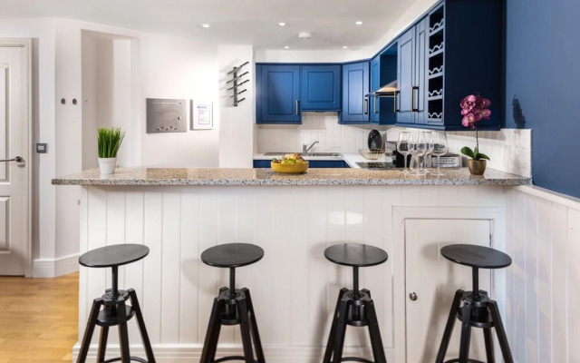 Plymouth City Centre Duplex Apartment