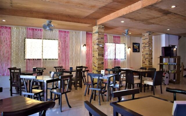 ZEN Rooms Seaslugs El Nido