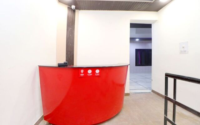 OYO 41743 Hotel Silver