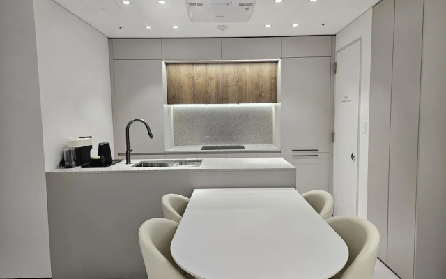 Hotel the Designers LYJ Suite Yeoksam