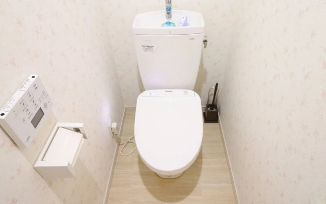 Osaka house honkan