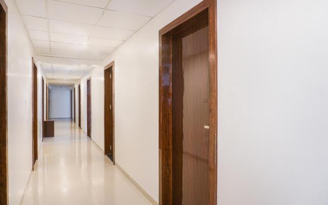 OYO 46725 Nitya Executive