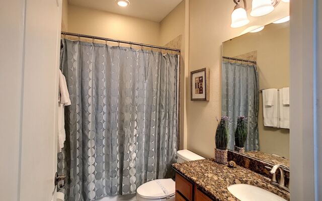 Trine Retreat by Florida Spirit