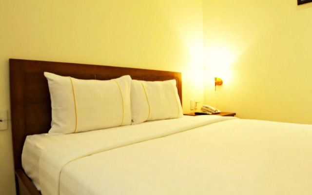 Dinh Phat Hotel