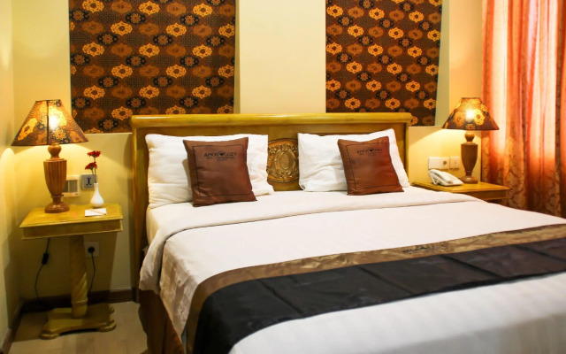 Amos Cozy Hotel & Convention Hall