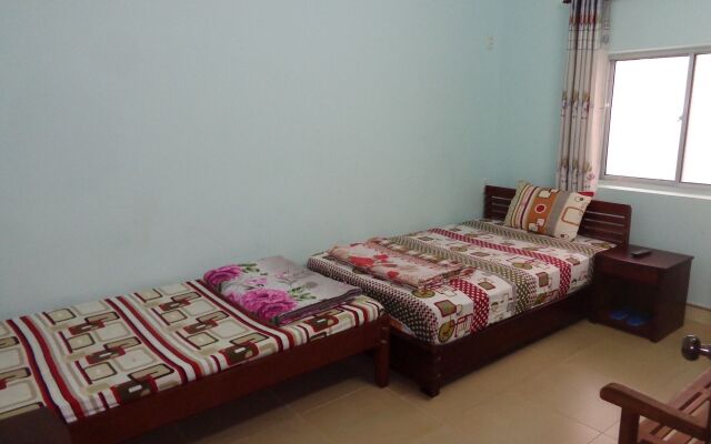 Banana Homestay  Hostel