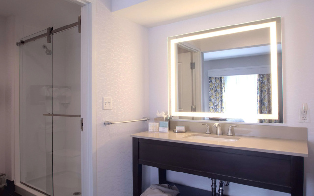 Hampton Inn & Suites Columbus/University Area