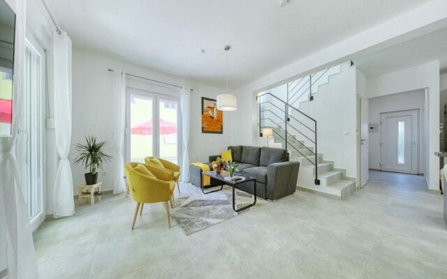 Luxury Villa Gaby With Heated Pool