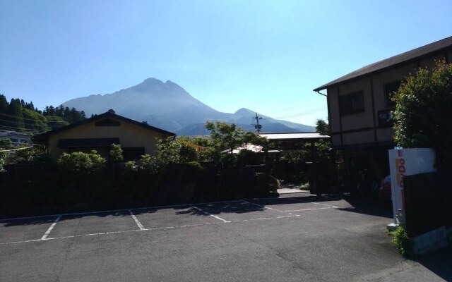 Yufuin Onsen Oyado Gorinka