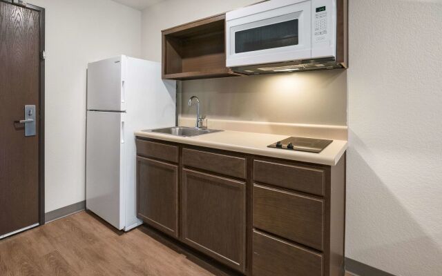 WoodSpring Suites Sulphur - Lake Charles