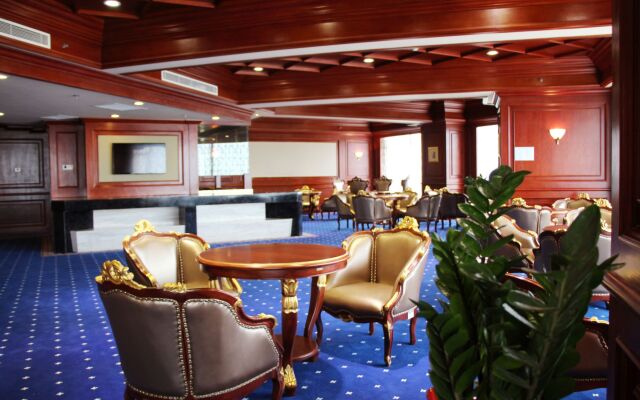 Enrichee Gloria Plaza Hotel Qingdao