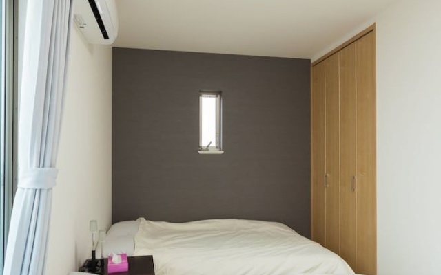 White House Tsuruhashi – Guest Rooms – Osaka