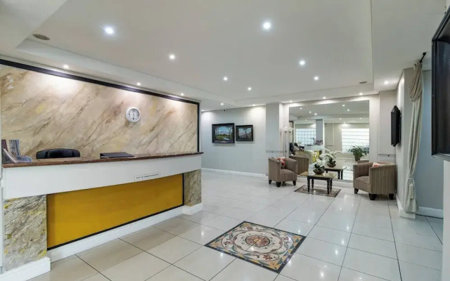 1 Bedroom Apartment, Seapoint, Cape Town