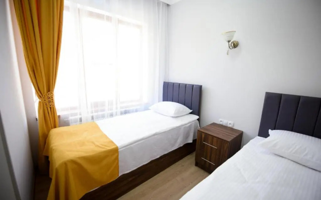 Royal Palace Hotel