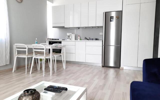 Hostrinus apartment