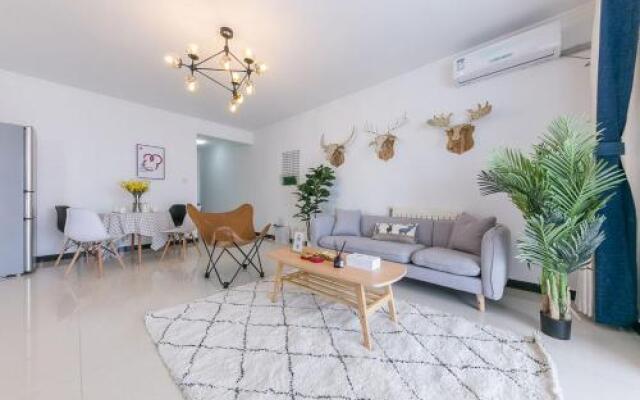 Xi'an Beilin·Yongning Gate· Locals Apartment 00167570