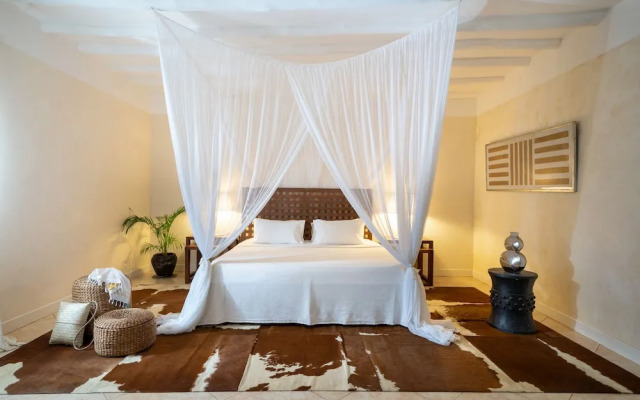 Billionaire Resort & Retreat