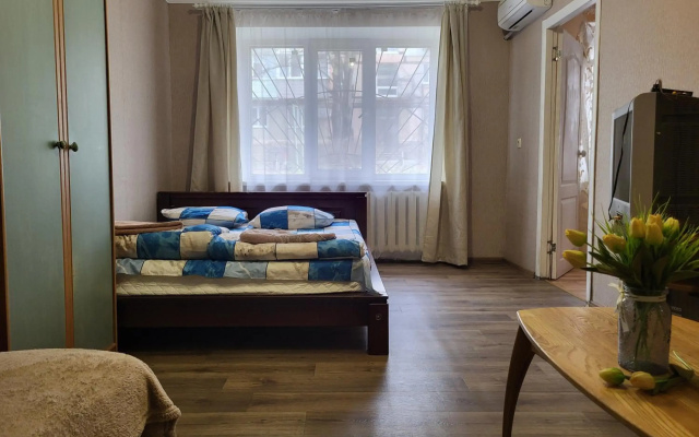 2-кімнатна квартира у центрі на Олександра Поля, шпиталь, 16лікарня