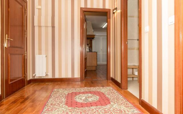 Apartamento Céntrico Con Vistas a la Ría! Garage, Ideal 2-4