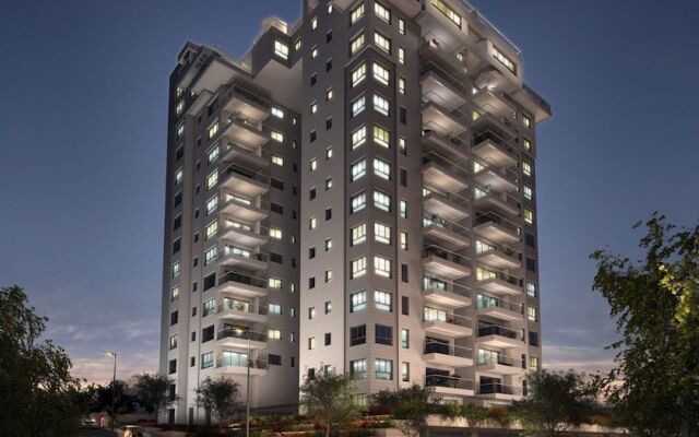 Luxury Family Getaway in Ramat Aviv