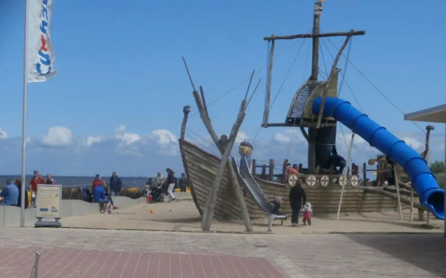 152 in the Trafalgar House