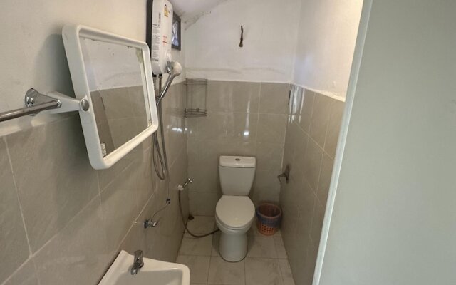 Titanic Hotel Lonely Beach Market