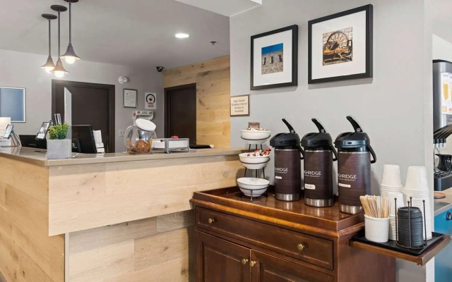 Country Inn & Suites by Radisson, Saskatoon, SK