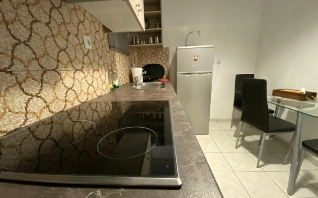 Athenaeum Acropolis Residence 1min to Museum